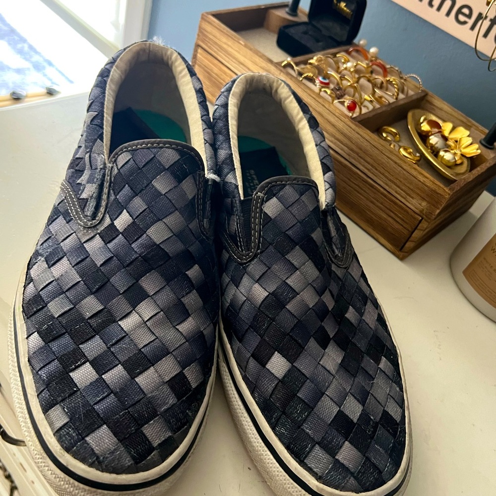 Men’s Slip on
